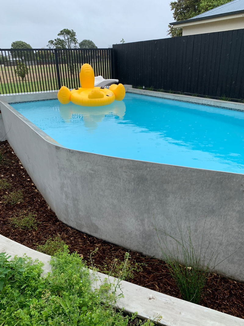 Pool build